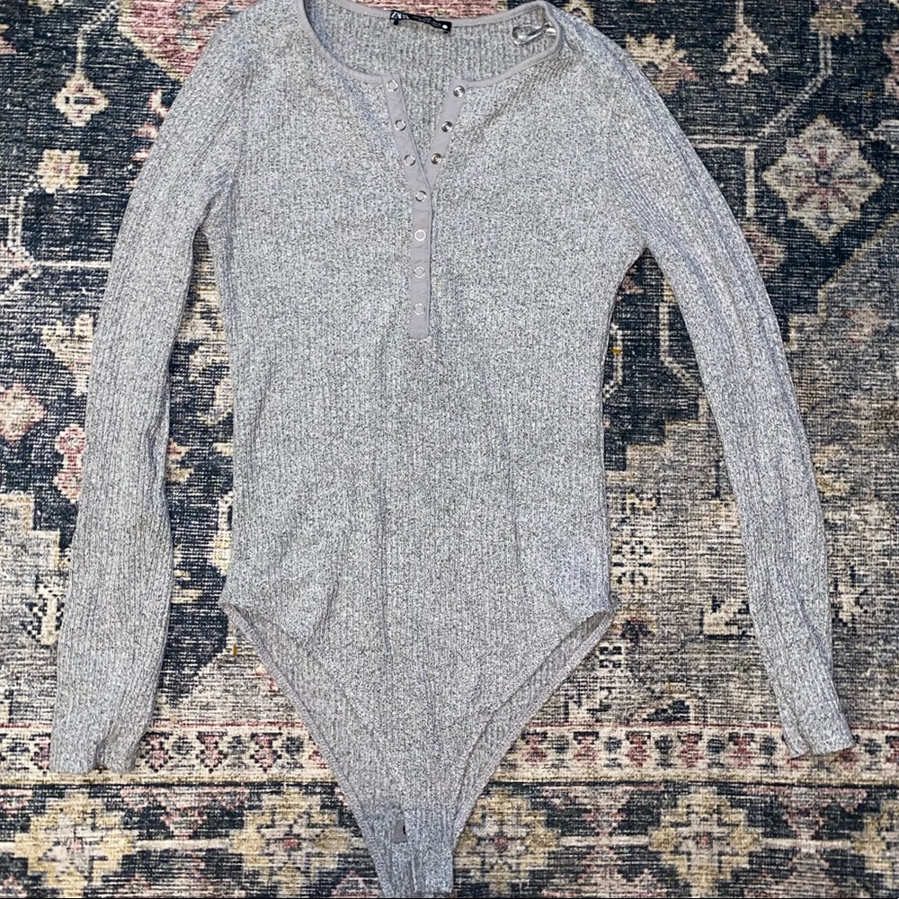 Zara Bodysuit size M